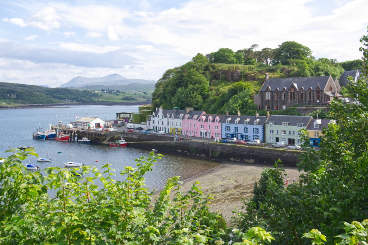 The Skye Bridge opens to traffic | On this day in Scotland